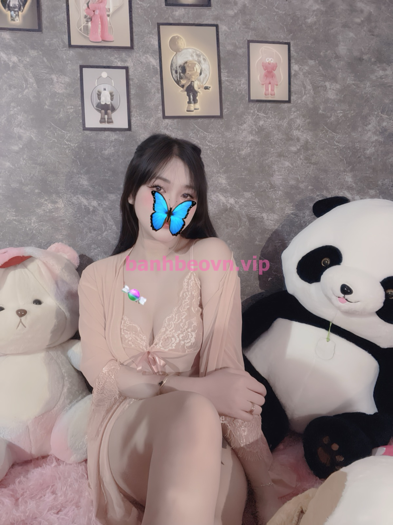  ❤️Trâm Anh ❤️ - Bé xinh kute dâm