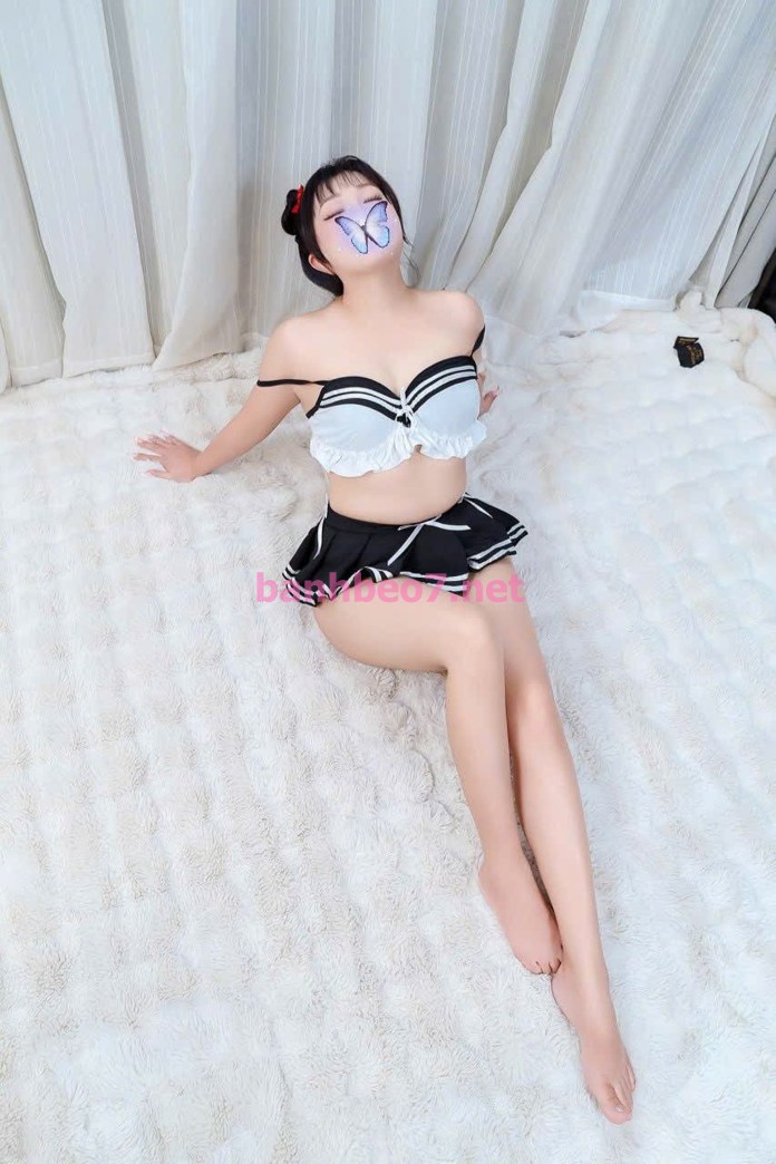 Gái dâm Quỳnh Anh_ Body gợi cảm, làm tình phê