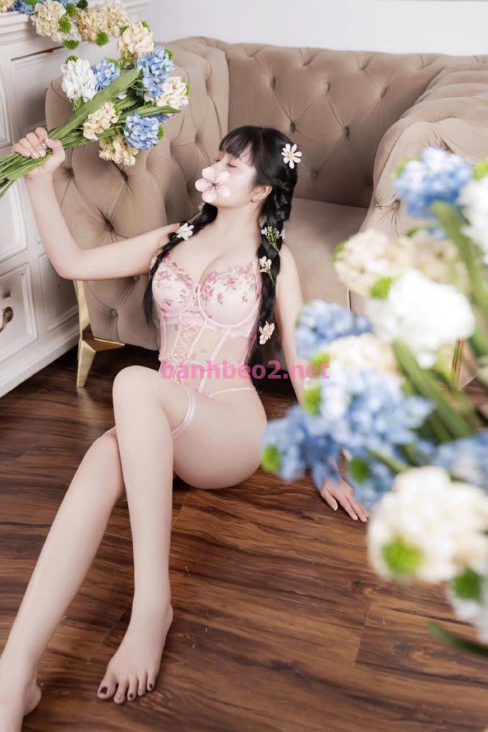 Thuỳ Trang - Yêu Chiều - Bú Mút Nhiệt Tình - Thoải Mái Ko Hối Thúc