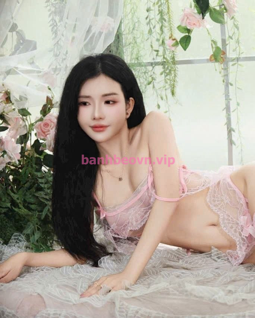 HOT GIRL❤️KIM LYNH❤️HÀNG NGON-BODY HẤP DẪN
