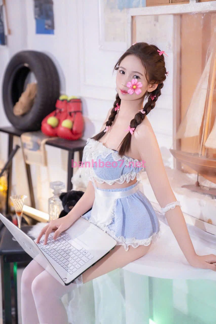 ❤ Bé Mèo ❤2k8 - Gái Non Lần Đầu  Làm Wed