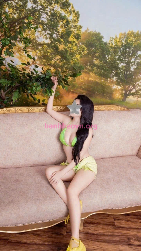 ❤️ Yến Vy ❤️ GÁI XINH, NGOAN LÀM TÌNH BAO PHÊ