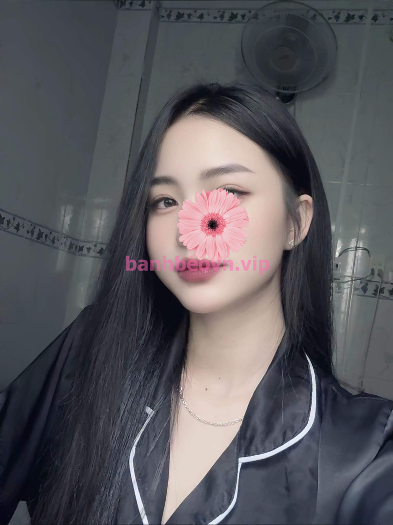 KHÁNH HÂN ✔️ gái dâm, nhiệt tình vui vẻ