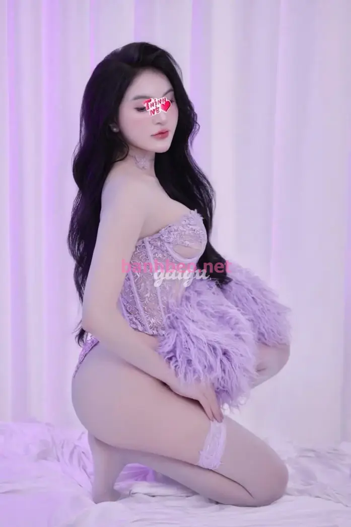 Mai Anh 2000 - Lần Đầu Đi Làm Body Chữ S Face Xinh Cực Phẩm !